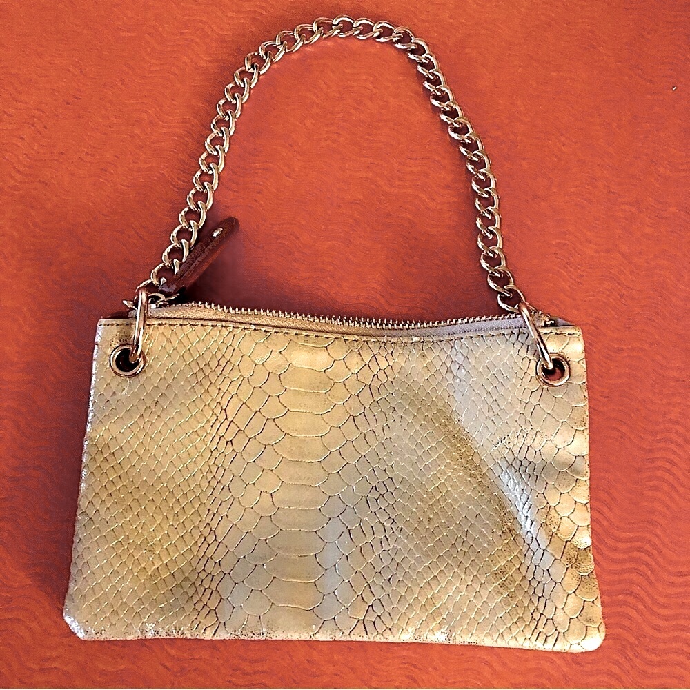BIG BUDDAH shiny small evening bag. Cream colored scale fabric satin inside